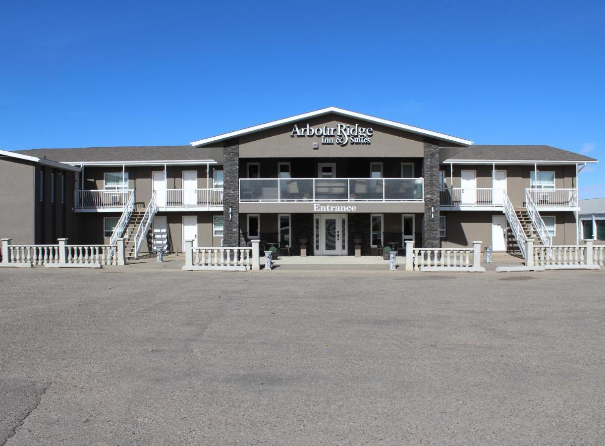Arbour Ridge Inn & Suites Kindersley Экстерьер фото